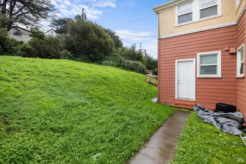 Exterior - 12 Daniels Ave, Vallejo, CA 94590 photo 4 of 5