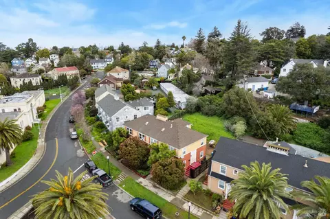 View/Area - 12 Daniels Ave, Vallejo, CA 94590 photo 5 of 10