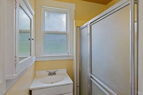 Bath - 12 Daniels Ave, Vallejo, CA 94590 photo 1 of 1