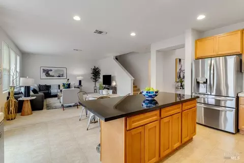 Kitchen - 6606 Deerfield Dr, Vallejo, CA 94591 photo 8 of 8