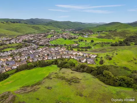 View/Area - 6606 Deerfield Dr, Vallejo, CA 94591 photo 7 of 8