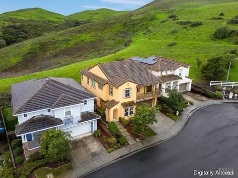 View/Area - 6606 Deerfield Dr, Vallejo, CA 94591 photo 3 of 8