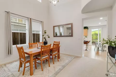 Dining - 6606 Deerfield Dr, Vallejo, CA 94591 photo 1 of 3