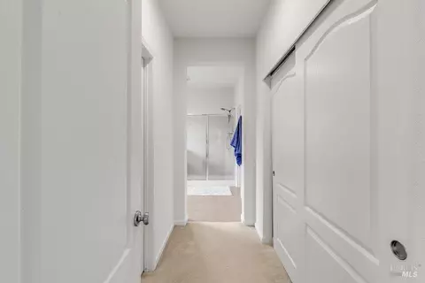 Entry Way - 6606 Deerfield Dr, Vallejo, CA 94591 photo 7 of 11
