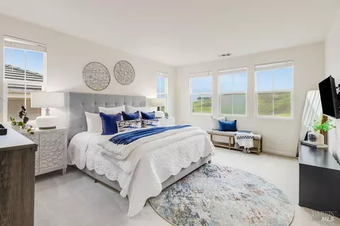 Bedroom - 6606 Deerfield Dr, Vallejo, CA 94591 photo 1 of 9