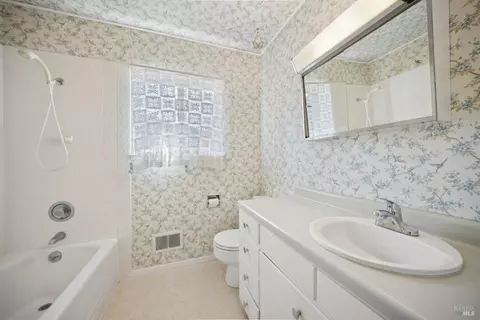 285 Cascade Dr, Fairfax, CA 94930 photo 27