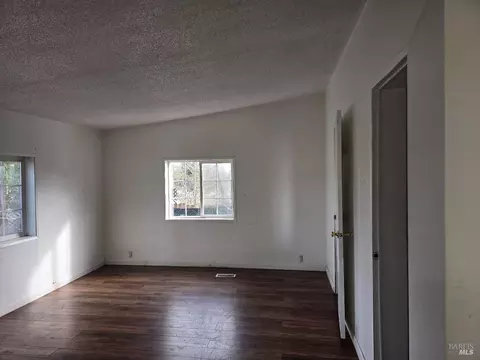 21441 Pineview Dr, Willits, CA 95490 photo 8