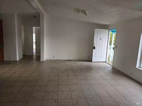 21441 Pineview Dr, Willits, CA 95490 photo 5