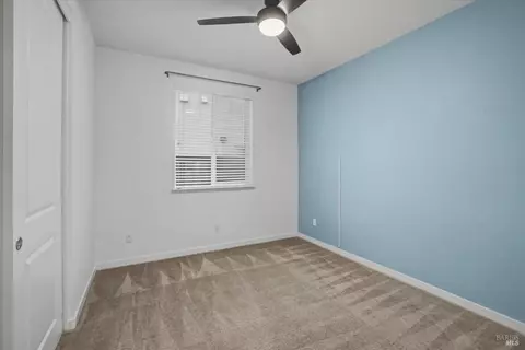 560 Syracuse Ln, Dixon, CA 95620 photo 12