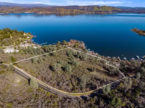 11390 Point Lakeview Rd, Kelseyville, CA 95451