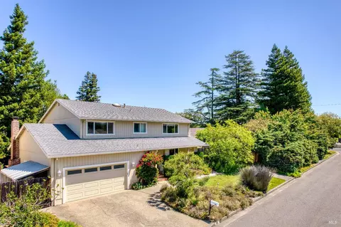 56 Santa Ynez Cir, Novato, CA 94947