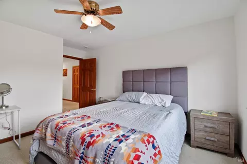 Bedroom - 9595 Meadow Pl, Windsor, CA 95492 photo 3 of 3