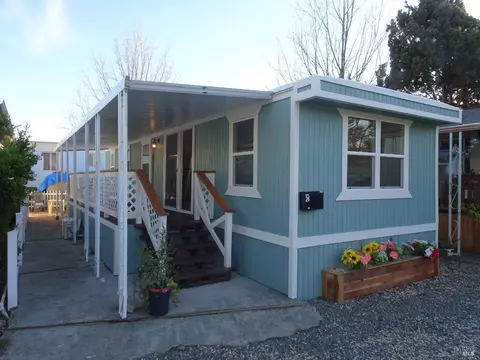 700 Shady Glen Ave #24, Vacaville, CA 95688