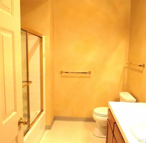 Bath - 657 Cherry Ave, Sonoma, CA 95476 photo 1 of 3
