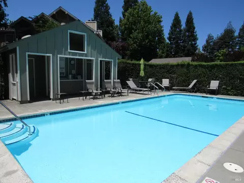 Exterior - 657 Cherry Ave, Sonoma, CA 95476 photo 2 of 3