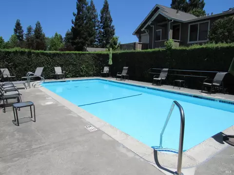 Exterior - 657 Cherry Ave, Sonoma, CA 95476 photo 3 of 3