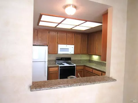 Kitchen - 657 Cherry Ave, Sonoma, CA 95476 photo 2 of 2