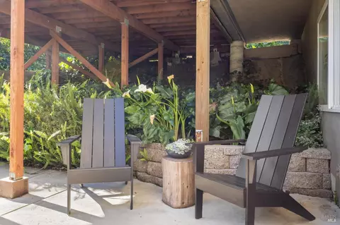 Exterior - 3 Longfellow Rd, Mill Valley, CA 94941 photo 12 of 14