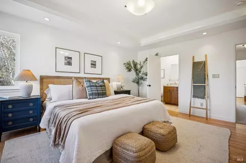 Bedroom - 3 Longfellow Rd, Mill Valley, CA 94941 photo 2 of 8