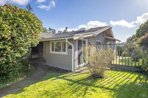 Exterior - 3 Longfellow Rd, Mill Valley, CA 94941 photo 2 of 14