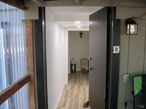 Entry Way - 1418 B St, Napa, CA 94559 photo 1 of 1