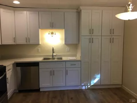 Kitchen - 1418 B St, Napa, CA 94559 photo 1 of 10