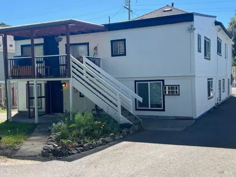 Exterior - 1418 B St, Napa, CA 94559 photo 6 of 6