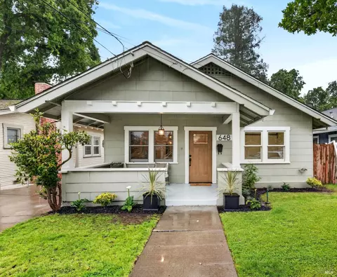 648 Pine St, Santa Rosa, CA 95404