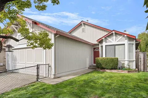 7761 Montero Dr, Rohnert Park, CA 94928