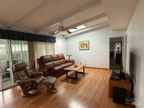 300 E H St #98, Benicia, CA 94510 photo 5