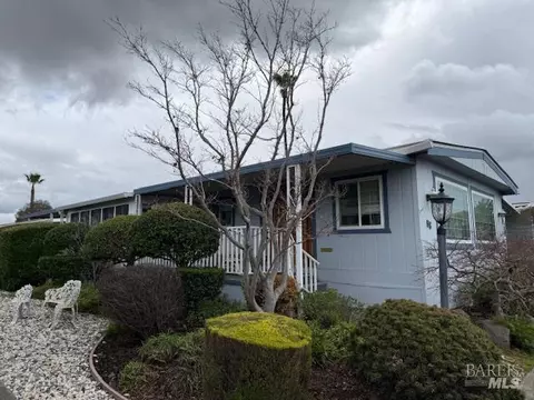 300 E H St #98, Benicia, CA 94510 photo 3
