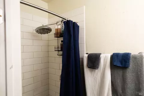 Bath - 1500 Harrison St, Fairfield, CA 94533 photo 1 of 3