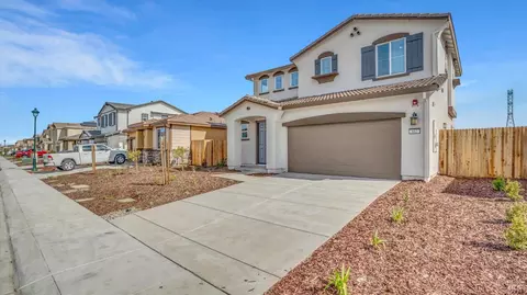 862 Telford Dr, Vacaville, CA 95687 photo 4