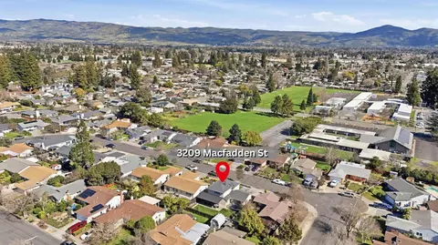View/Area - 3209 Macfadden St, Napa, CA 94558 photo 4 of 5