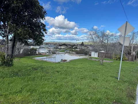 412 Mclane St, Vallejo, CA 94590