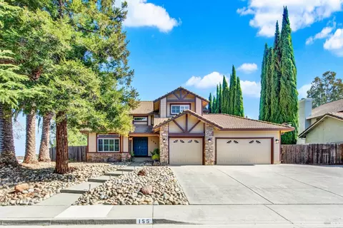 155 Fallen Leaf Dr, Vacaville, CA 95687