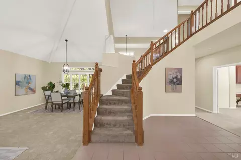 Entry Way - 155 Fallen Leaf Dr, Vacaville, CA 95687 photo 2 of 6