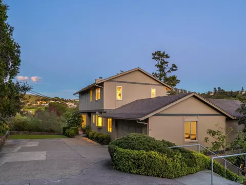 58 Lower North Ter, Tiburon, CA 94920