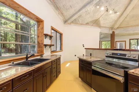 Kitchen - 2264 Joy Ridge Rd, Occidental, CA 95465 photo 3 of 4