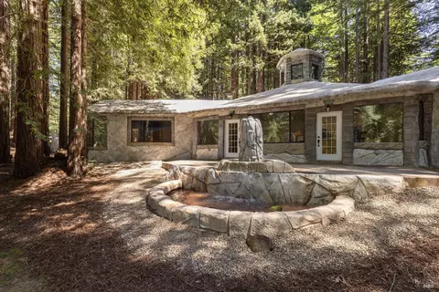 Exterior - 2264 Joy Ridge Rd, Occidental, CA 95465 photo 4 of 26