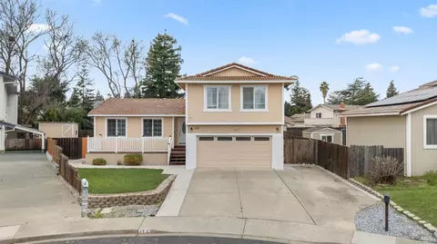 112 Melrose Ct, Vacaville, CA 95687