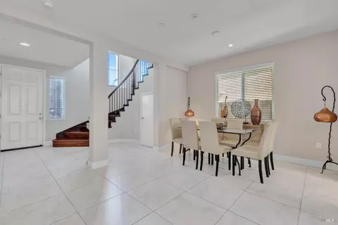 2861 Rio Seco Dr, Bay Point, CA 94565