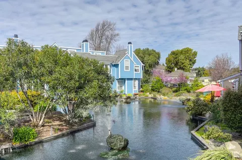 View/Area - 195 E B St, Benicia, CA 94510 photo 2 of 2