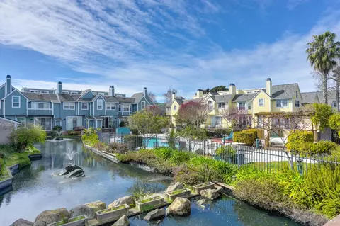 View/Area - 195 E B St, Benicia, CA 94510 photo 1 of 2