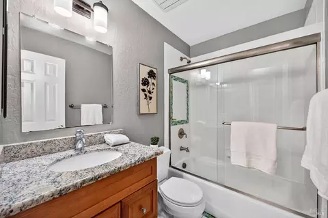Bath - 195 E B St, Benicia, CA 94510 photo 2 of 3