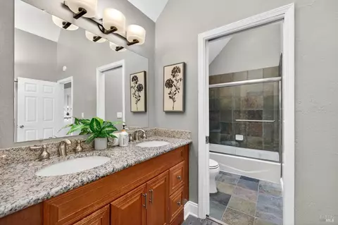 Bath - 195 E B St, Benicia, CA 94510 photo 1 of 3