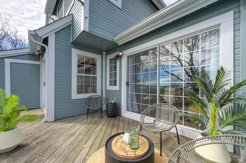 Exterior - 195 E B St, Benicia, CA 94510 photo 1 of 8