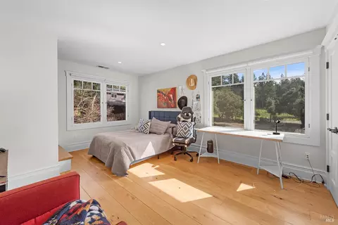 Bedroom - 405 Cold Springs Rd, Angwin, CA 94508 photo 2 of 7