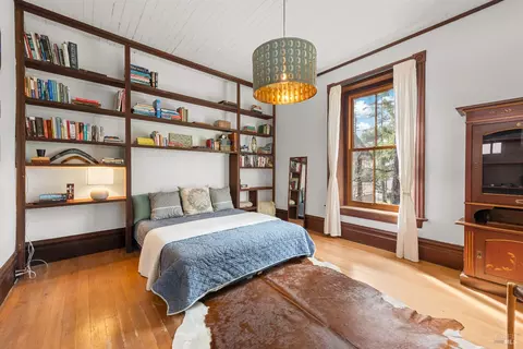 Bedroom - 405 Cold Springs Rd, Angwin, CA 94508 photo 5 of 7