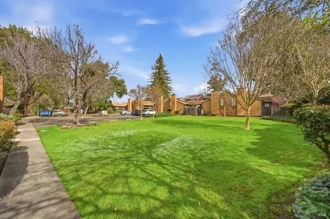 Exterior - 850 E Cotati Ave #11, Cotati, CA 94931 photo 7 of 12